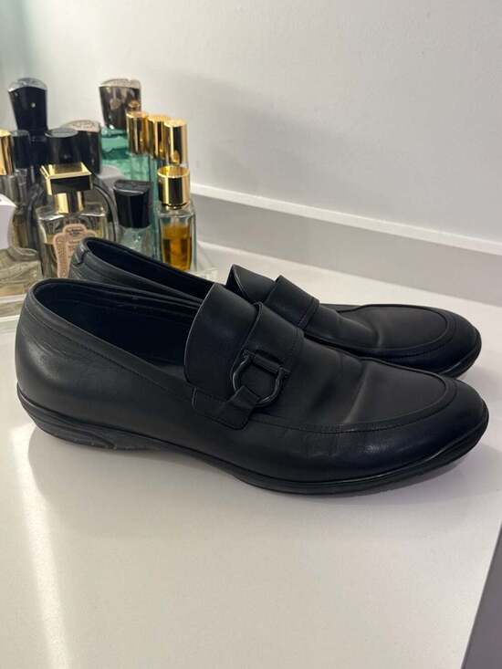 Salvatore Ferragamo Black Leather Gancini Loafers Size 9 D
